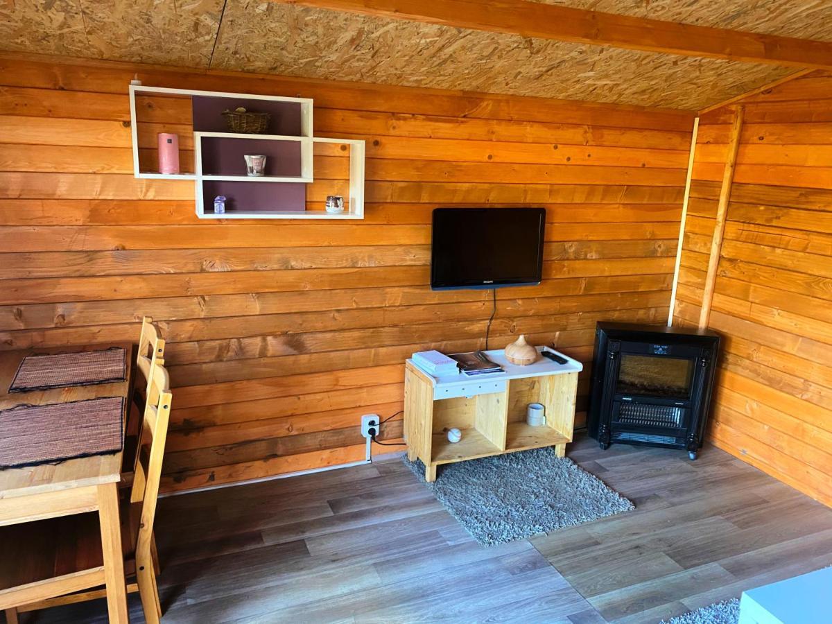 Decinska Chatka Exteriör bild