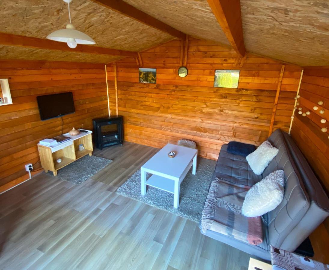 Decinska Chatka Exteriör bild